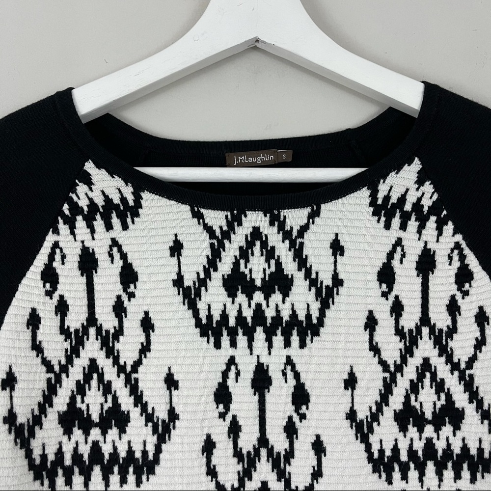 J. McLaughlin Pattern Raglan Sleeve Sweater - Picture 2 of 7